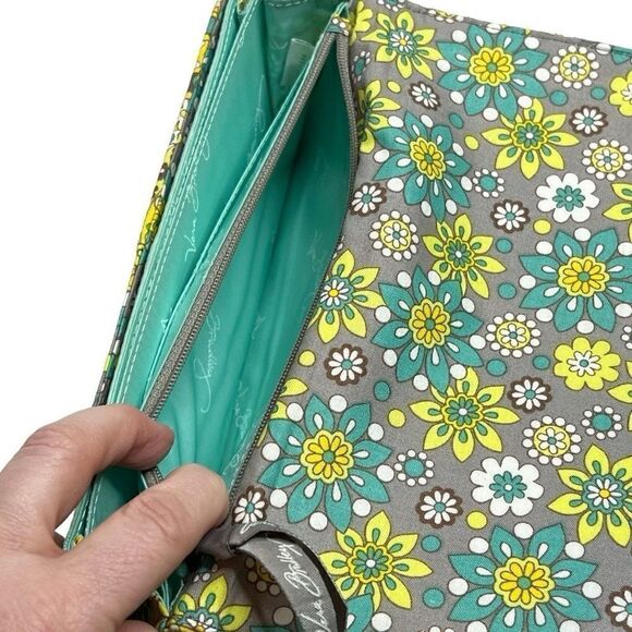 Vera Bradley lemon parfait travel wallet 9” X 4” - Picture 6 of 16